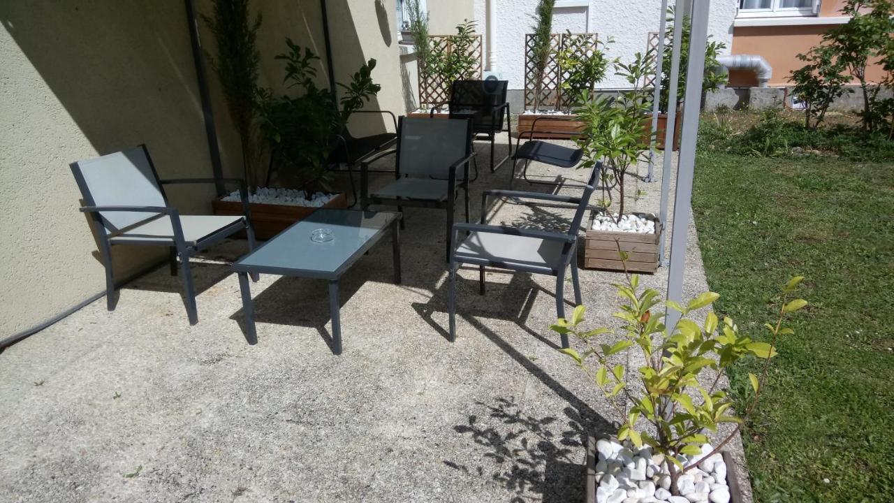 Hotel Montespan 뤼삭 레 샤토 외부 사진
