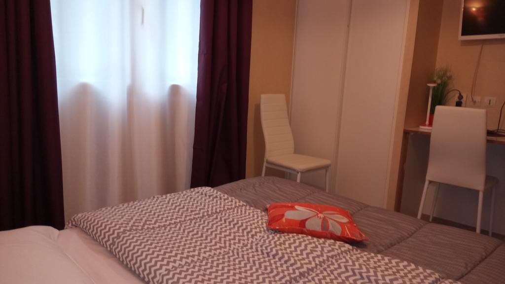 Hotel Montespan 뤼삭 레 샤토 외부 사진