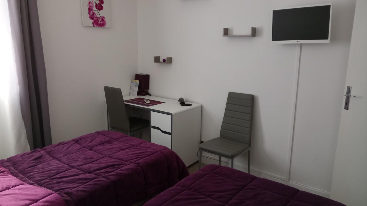Hotel Montespan 뤼삭 레 샤토 외부 사진